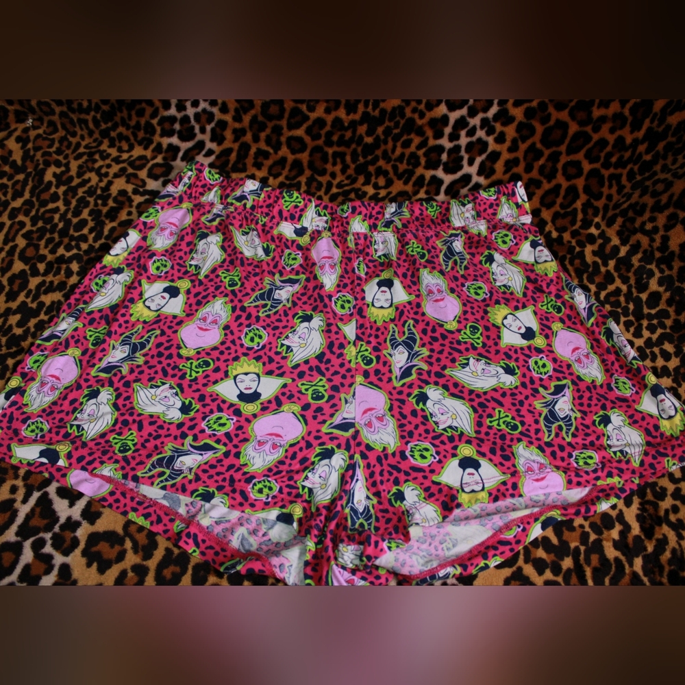 Vibrant Pink Villians Women's Pajama Shorts